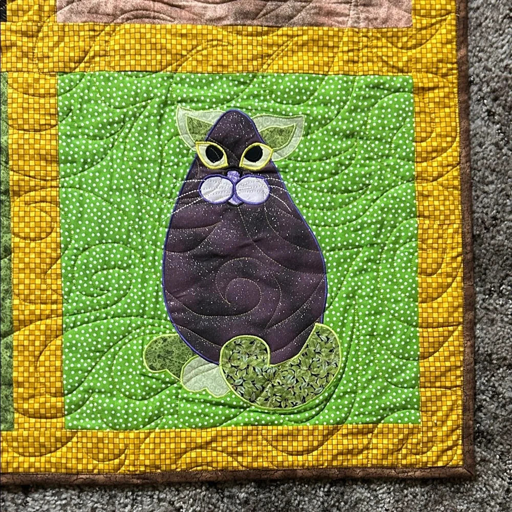 Handmade Cat Patchwork Quilt - Picture 4 of 11